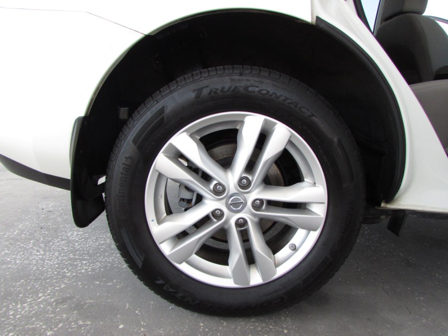 Used Nissan Rogue AWD 4dr SV 2013 | VIP Auto Enterprise, Inc. Orlando, Florida Used Nissan Rogue AWD 4dr SV 2013 | VIP Auto Enterprise, Inc. Orlando, Florida