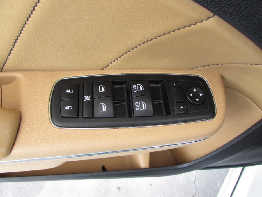 Used Dodge Charger 4dr Sdn RT Max RWD 2012 | VIP Auto Enterprise, Inc. Orlando, Florida Used Dodge Charger 4dr Sdn RT Max RWD 2012 | VIP Auto Enterprise, Inc. Orlando, Florida
