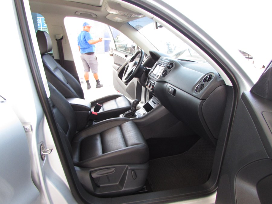 Used Volkswagen Tiguan 2WD 4dr Auto S 2015 | VIP Auto Enterprise, Inc. Orlando, Florida Used Volkswagen Tiguan 2WD 4dr Auto S 2015 | VIP Auto Enterprise, Inc. Orlando, Florida