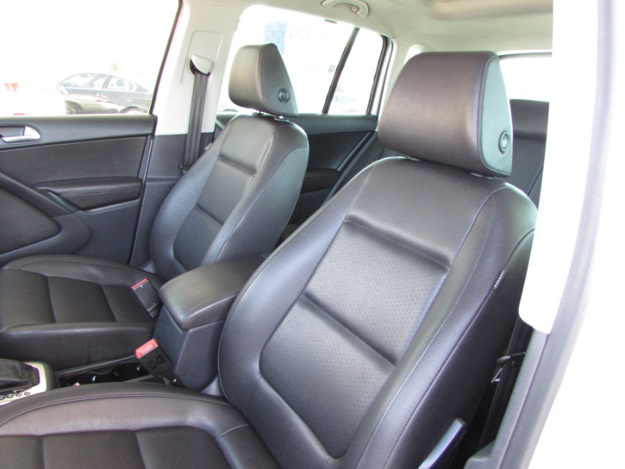 Used Volkswagen Tiguan 2WD 4dr Auto S 2015 | VIP Auto Enterprise, Inc. Orlando, Florida Used Volkswagen Tiguan 2WD 4dr Auto S 2015 | VIP Auto Enterprise, Inc. Orlando, Florida