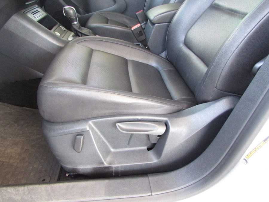 Used Volkswagen Tiguan 2WD 4dr Auto S 2015 | VIP Auto Enterprise, Inc. Orlando, Florida Used Volkswagen Tiguan 2WD 4dr Auto S 2015 | VIP Auto Enterprise, Inc. Orlando, Florida