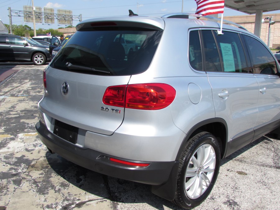 Used Volkswagen Tiguan 2WD 4dr Auto S 2015 | VIP Auto Enterprise, Inc. Orlando, Florida Used Volkswagen Tiguan 2WD 4dr Auto S 2015 | VIP Auto Enterprise, Inc. Orlando, Florida