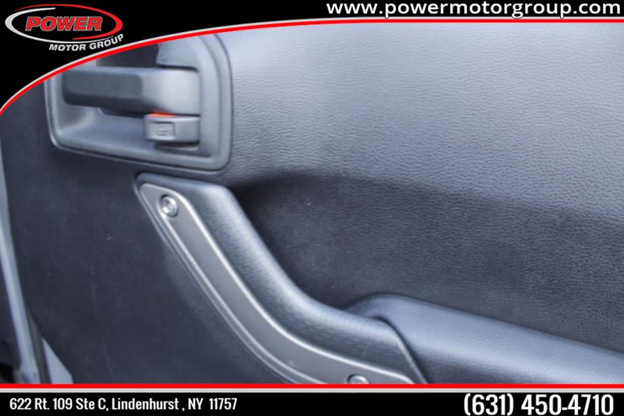 2014 Jeep Wrangler Unlimited 4WD 4dr Sport, available for sale in Lindenhurst, New York | Power Motor Group. Lindenhurst, New York 2014 Jeep Wrangler Unlimited 4WD 4dr Sport, available for sale in Lindenhurst, New York | Power Motor Group. Lindenhurst, New York
