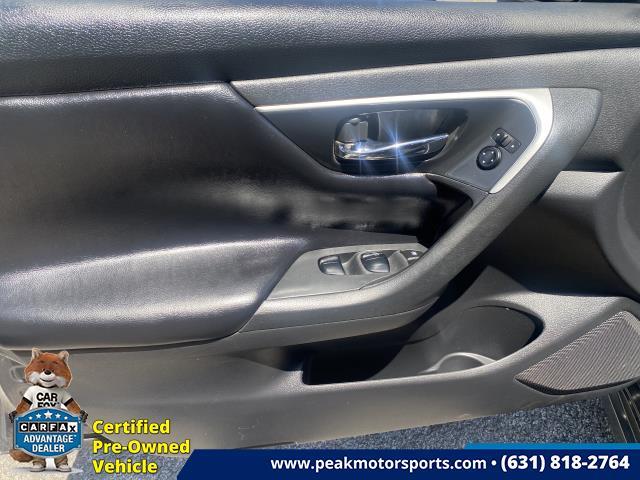 2017 Nissan Altima 2.5 SV, available for sale in Bayshore, New York | Peak Automotive Inc.. Bayshore, New York 2017 Nissan Altima 2.5 SV, available for sale in Bayshore, New York | Peak Automotive Inc.. Bayshore, New York