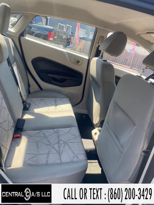 Used Ford Fiesta 4dr Sdn SE 2013 | Central A/S LLC. East Windsor, Connecticut Used Ford Fiesta 4dr Sdn SE 2013 | Central A/S LLC. East Windsor, Connecticut
