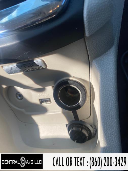 Used Ford Fiesta 4dr Sdn SE 2013 | Central A/S LLC. East Windsor, Connecticut Used Ford Fiesta 4dr Sdn SE 2013 | Central A/S LLC. East Windsor, Connecticut