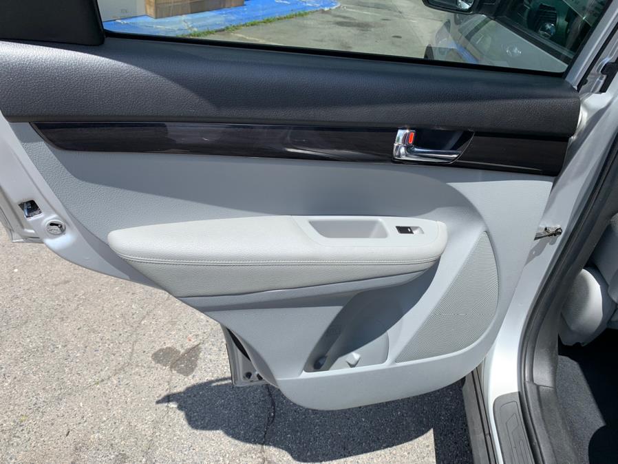 2012 Kia Sorento 2WD 4dr I4-GDI LX, available for sale in Taunton, Massachusetts | Rt 138 Auto Center Inc . Taunton, Massachusetts 2012 Kia Sorento 2WD 4dr I4-GDI LX, available for sale in Taunton, Massachusetts | Rt 138 Auto Center Inc . Taunton, Massachusetts