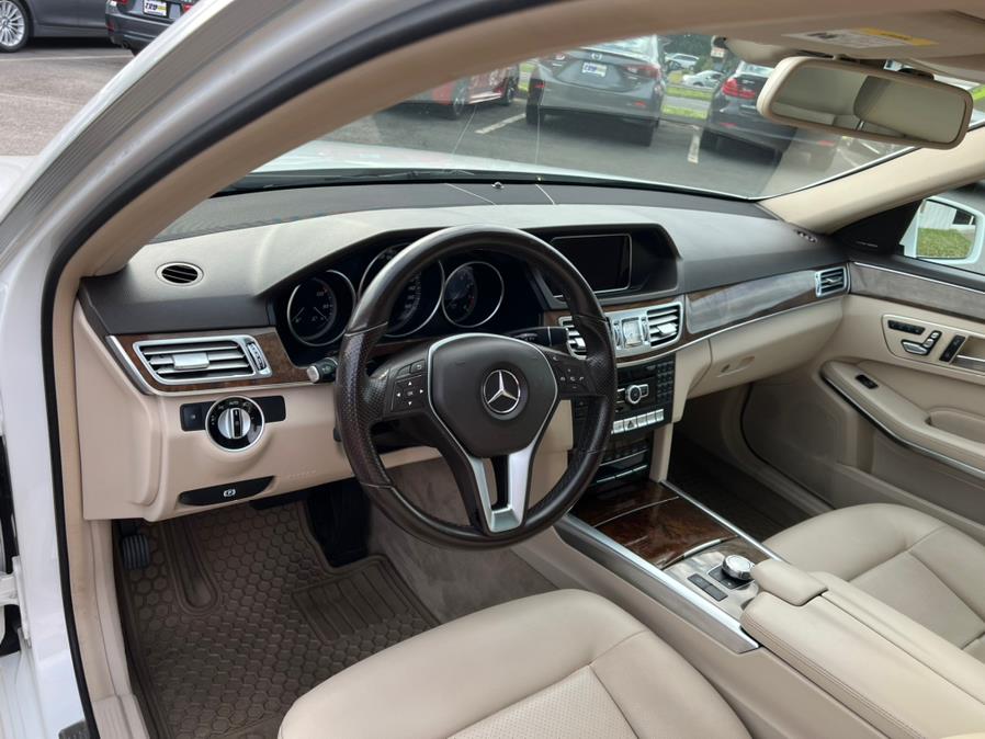 Used Mercedes-Benz E-Class 4dr Wgn E 350 Luxury 4MATIC 2014 | Tru Auto Mall. Berlin, Connecticut Used Mercedes-Benz E-Class 4dr Wgn E 350 Luxury 4MATIC 2014 | Tru Auto Mall. Berlin, Connecticut