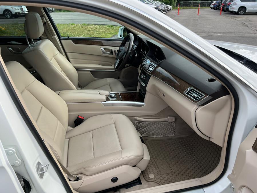 Used Mercedes-Benz E-Class 4dr Wgn E 350 Luxury 4MATIC 2014 | Tru Auto Mall. Berlin, Connecticut Used Mercedes-Benz E-Class 4dr Wgn E 350 Luxury 4MATIC 2014 | Tru Auto Mall. Berlin, Connecticut