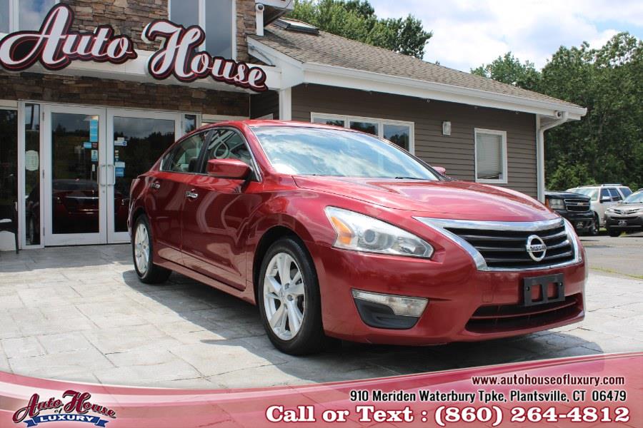 Used Nissan Altima 4dr Sdn I4 2.5 S 2013 | Auto House of Luxury. Plantsville, Connecticut