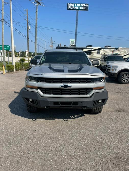 2018 Chevrolet Silverado 1500 4WD Crew Cab 143.5" Custom, available for sale in Kissimmee, FL