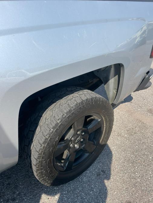 Used Chevrolet Silverado 1500 4WD Crew Cab 143.5" Custom 2018 | Central florida Auto Trader. Kissimmee, Florida Used Chevrolet Silverado 1500 4WD Crew Cab 143.5" Custom 2018 | Central florida Auto Trader. Kissimmee, Florida