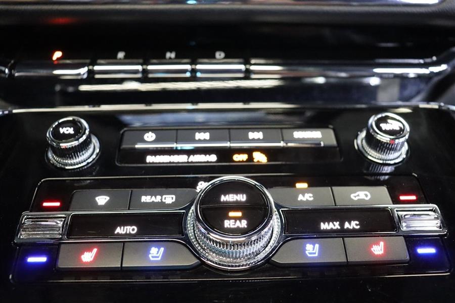 2018 Lincoln Navigator L RESERVE, available for sale in Paterson, New Jersey | Fast Track Motors. Paterson, New Jersey 2018 Lincoln Navigator L RESERVE, available for sale in Paterson, New Jersey | Fast Track Motors. Paterson, New Jersey