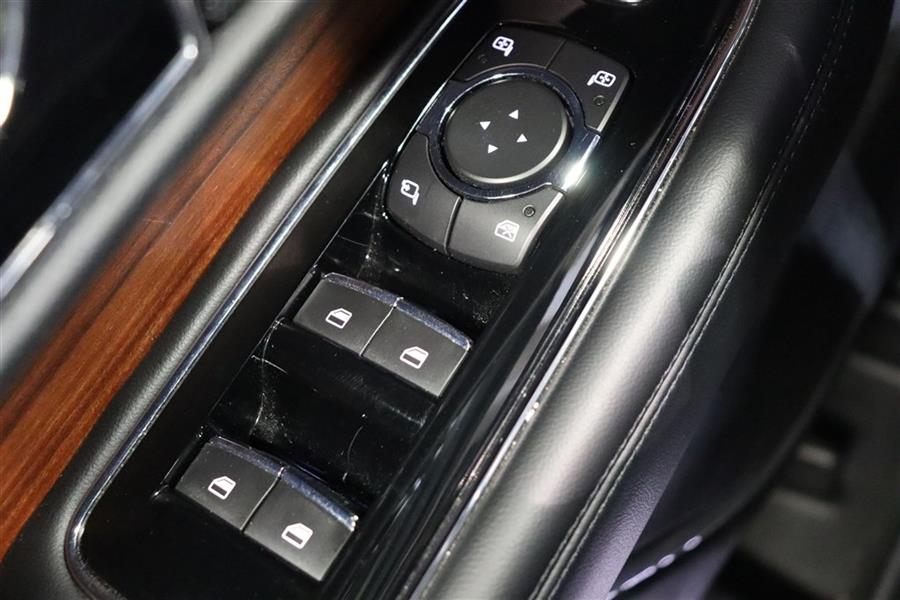 2018 Lincoln Navigator L RESERVE, available for sale in Paterson, New Jersey | Fast Track Motors. Paterson, New Jersey 2018 Lincoln Navigator L RESERVE, available for sale in Paterson, New Jersey | Fast Track Motors. Paterson, New Jersey