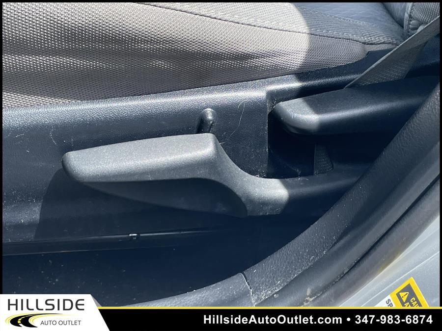 Used Toyota Corolla LE 2016 | Hillside Auto Outlet. Jamaica, New York Used Toyota Corolla LE 2016 | Hillside Auto Outlet. Jamaica, New York