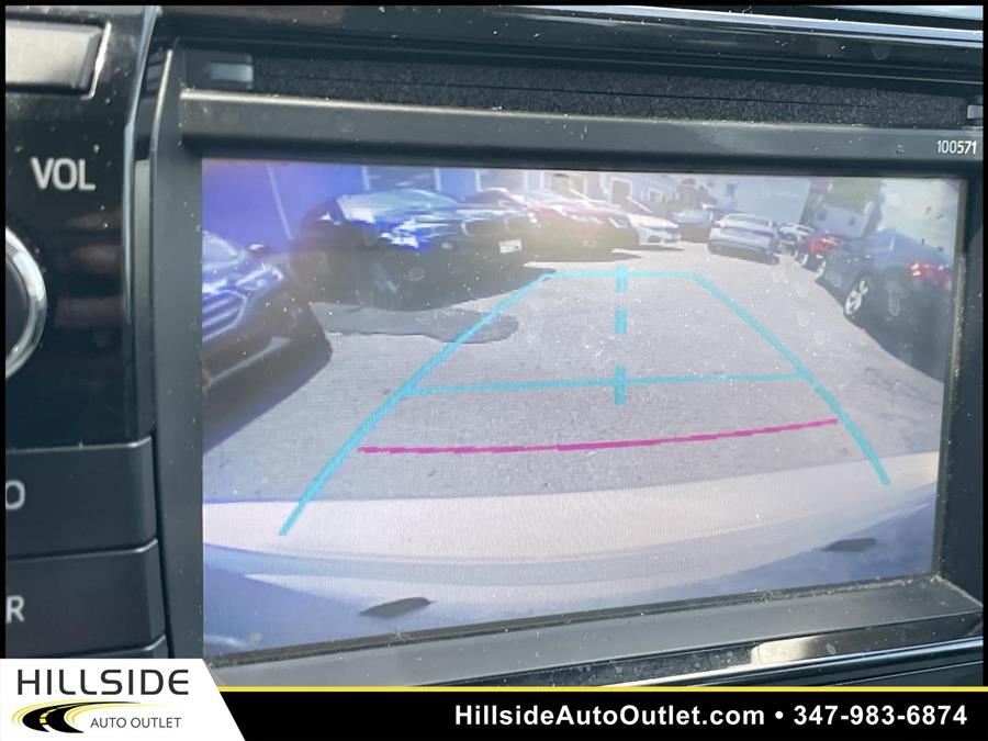 Used Toyota Corolla LE 2016 | Hillside Auto Outlet. Jamaica, New York Used Toyota Corolla LE 2016 | Hillside Auto Outlet. Jamaica, New York