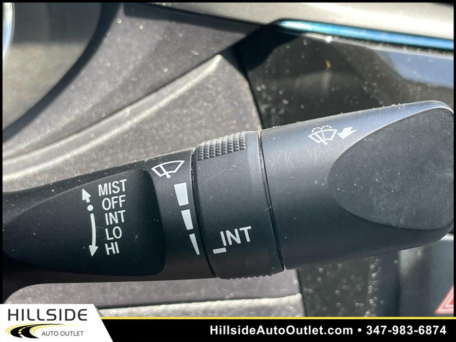 Used Toyota Corolla LE 2016 | Hillside Auto Outlet. Jamaica, New York Used Toyota Corolla LE 2016 | Hillside Auto Outlet. Jamaica, New York