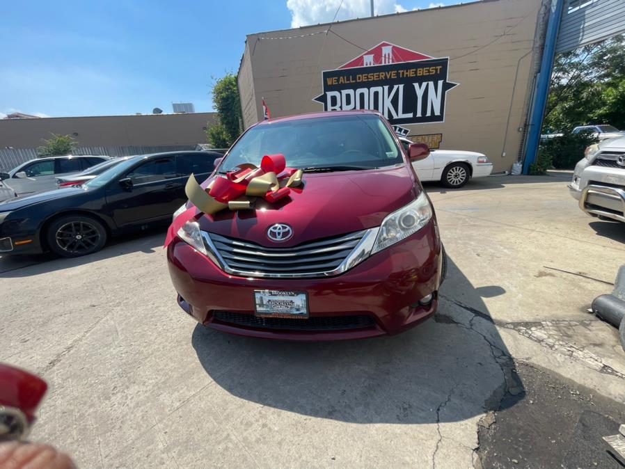 Used Toyota Sienna 5dr 7-Pass Van V6 XLE AAS FWD 2014 | Brooklyn Auto Mall LLC. Brooklyn, New York Used Toyota Sienna 5dr 7-Pass Van V6 XLE AAS FWD 2014 | Brooklyn Auto Mall LLC. Brooklyn, New York