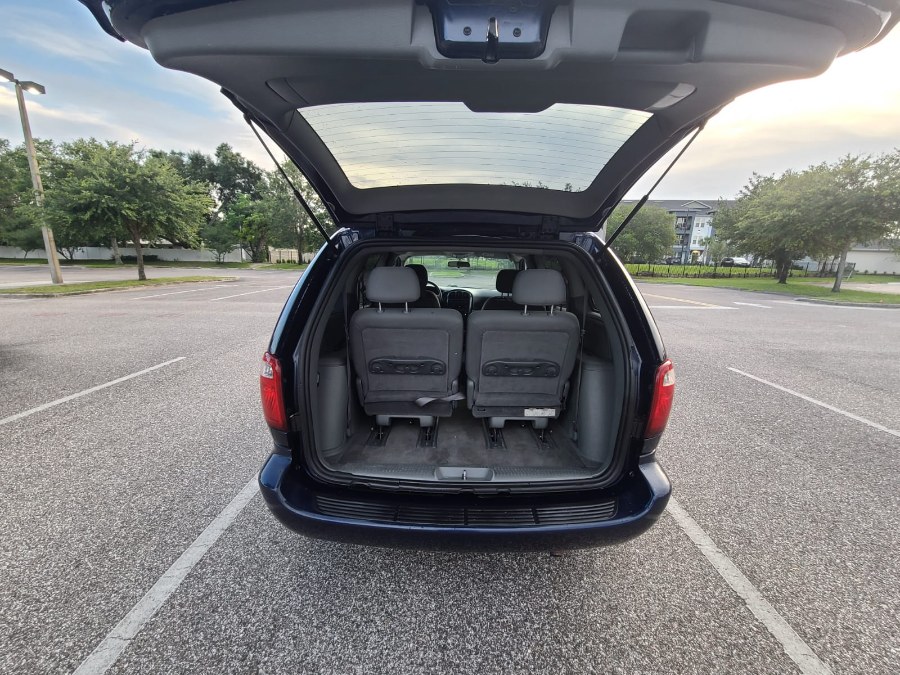 2006 Dodge Caravan 4dr SXT, available for sale in Longwood, Florida | Majestic Autos Inc.. Longwood, Florida 2006 Dodge Caravan 4dr SXT, available for sale in Longwood, Florida | Majestic Autos Inc.. Longwood, Florida