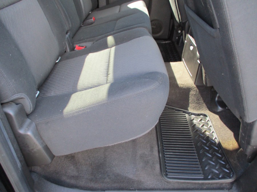 2013 Chevrolet Silverado 2500HD 4WD Ext Cab 144.2" LT, available for sale in Suffield, Connecticut | Suffield Auto LLC. Suffield, Connecticut 2013 Chevrolet Silverado 2500HD 4WD Ext Cab 144.2" LT, available for sale in Suffield, Connecticut | Suffield Auto LLC. Suffield, Connecticut