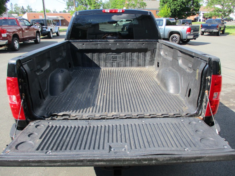 2013 Chevrolet Silverado 2500HD 4WD Ext Cab 144.2" LT, available for sale in Suffield, Connecticut | Suffield Auto LLC. Suffield, Connecticut 2013 Chevrolet Silverado 2500HD 4WD Ext Cab 144.2" LT, available for sale in Suffield, Connecticut | Suffield Auto LLC. Suffield, Connecticut