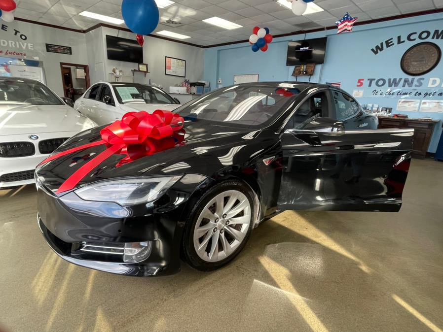 2016 Tesla Model S 4dr Sdn RWD 70 kWh Battery, available for sale in Inwood, New York | 5 Towns Drive. Inwood, New York 2016 Tesla Model S 4dr Sdn RWD 70 kWh Battery, available for sale in Inwood, New York | 5 Towns Drive. Inwood, New York