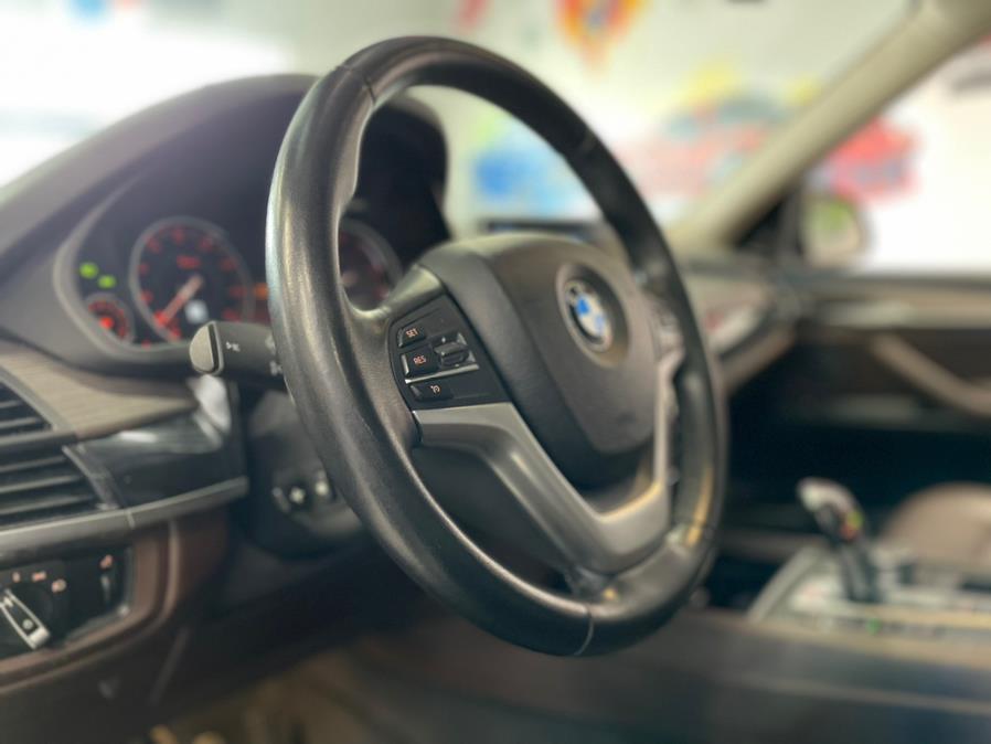 Used BMW X5 xDrive35i Sports Activity Vehicle 2017 | Jamaica 26 Motors. Hollis, New York