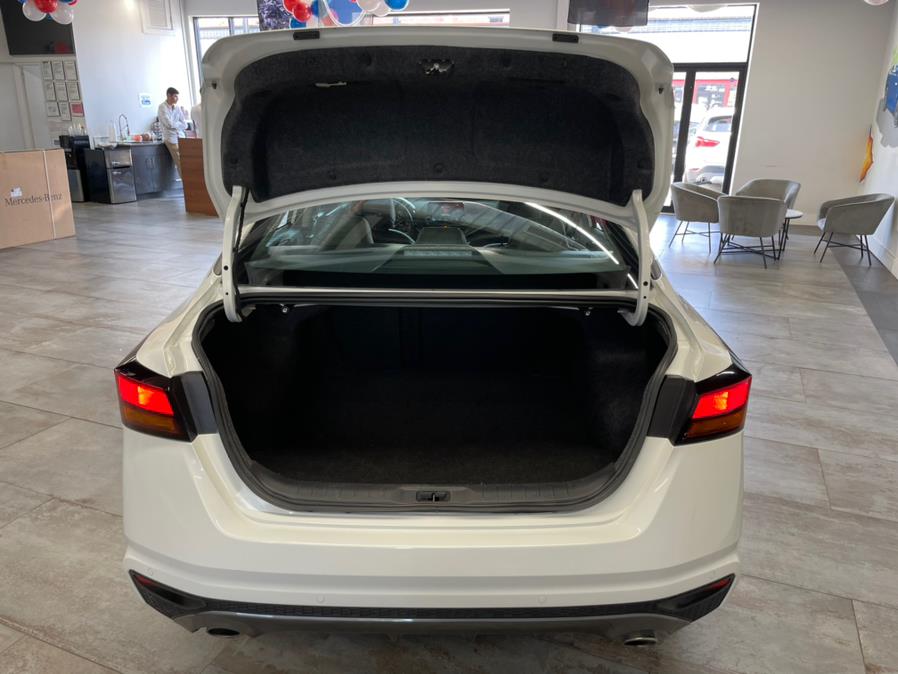 2021 Nissan Altima SR 2.5 SR Sedan, available for sale in Hollis, New York | Jamaica 26 Motors. Hollis, New York 2021 Nissan Altima SR 2.5 SR Sedan, available for sale in Hollis, New York | Jamaica 26 Motors. Hollis, New York