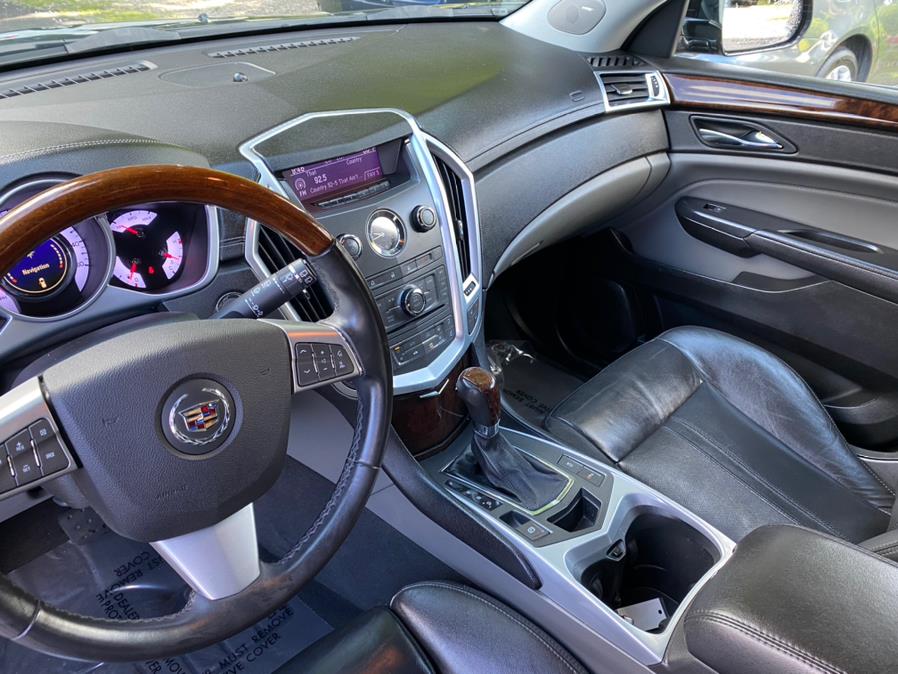 Used Cadillac SRX AWD 4dr Luxury Collection 2010 | Lava Motors 2 Inc. Canton, Connecticut Used Cadillac SRX AWD 4dr Luxury Collection 2010 | Lava Motors 2 Inc. Canton, Connecticut