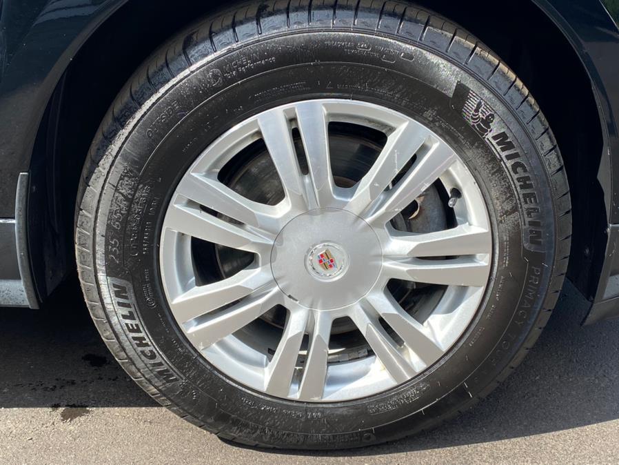 Used Cadillac SRX AWD 4dr Luxury Collection 2010 | Lava Motors 2 Inc. Canton, Connecticut Used Cadillac SRX AWD 4dr Luxury Collection 2010 | Lava Motors 2 Inc. Canton, Connecticut