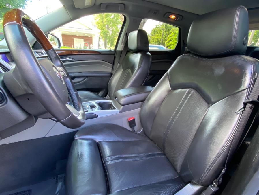 Used Cadillac SRX AWD 4dr Luxury Collection 2010 | Lava Motors 2 Inc. Canton, Connecticut Used Cadillac SRX AWD 4dr Luxury Collection 2010 | Lava Motors 2 Inc. Canton, Connecticut