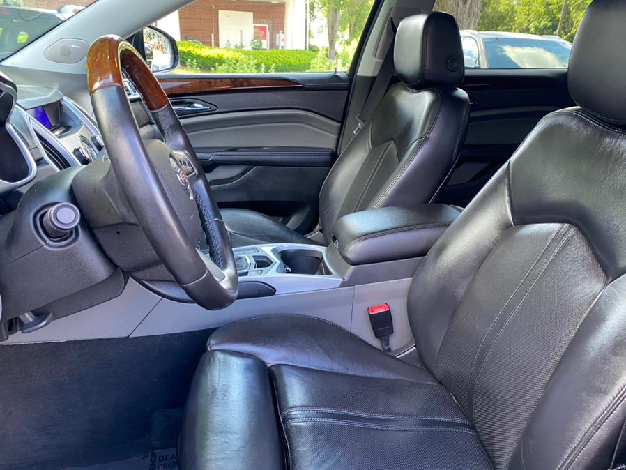 Used Cadillac SRX AWD 4dr Luxury Collection 2010 | Lava Motors 2 Inc. Canton, Connecticut Used Cadillac SRX AWD 4dr Luxury Collection 2010 | Lava Motors 2 Inc. Canton, Connecticut