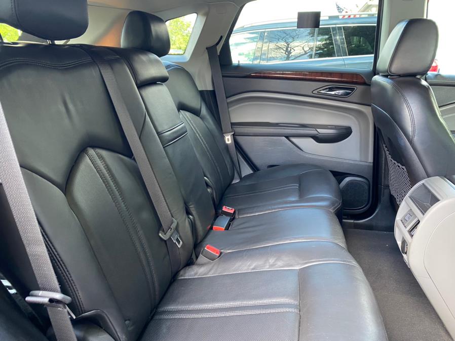 Used Cadillac SRX AWD 4dr Luxury Collection 2010 | Lava Motors 2 Inc. Canton, Connecticut Used Cadillac SRX AWD 4dr Luxury Collection 2010 | Lava Motors 2 Inc. Canton, Connecticut