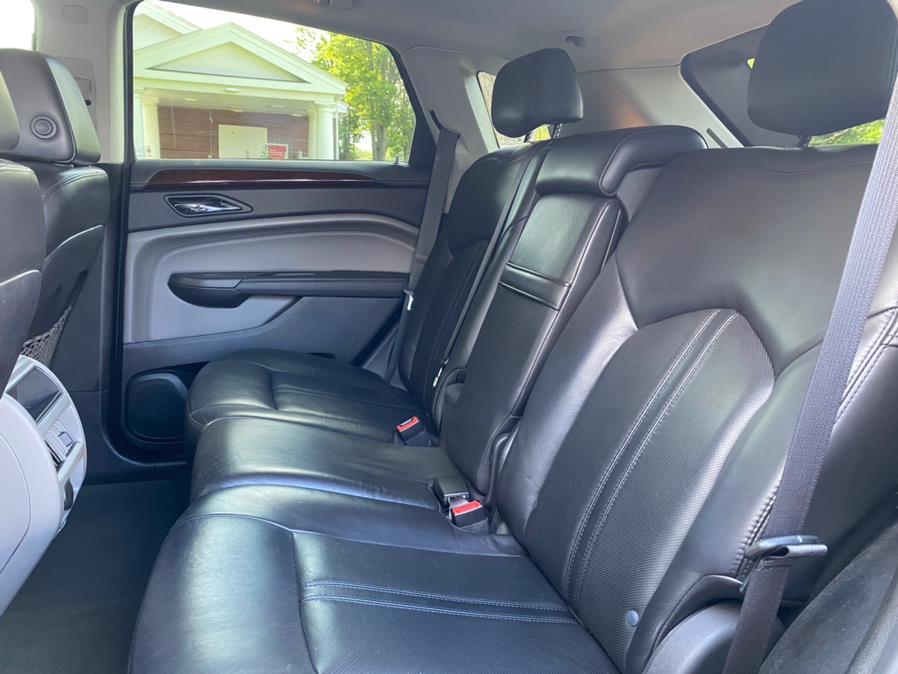 Used Cadillac SRX AWD 4dr Luxury Collection 2010 | Lava Motors 2 Inc. Canton, Connecticut Used Cadillac SRX AWD 4dr Luxury Collection 2010 | Lava Motors 2 Inc. Canton, Connecticut