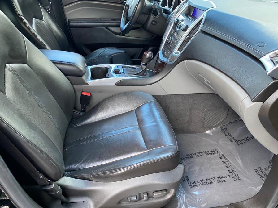 Used Cadillac SRX AWD 4dr Luxury Collection 2010 | Lava Motors 2 Inc. Canton, Connecticut Used Cadillac SRX AWD 4dr Luxury Collection 2010 | Lava Motors 2 Inc. Canton, Connecticut