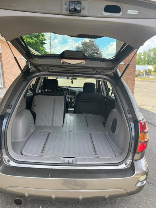 Used Pontiac Vibe 4dr HB AWD 2005 | Supreme Automotive. New Britain, Connecticut Used Pontiac Vibe 4dr HB AWD 2005 | Supreme Automotive. New Britain, Connecticut