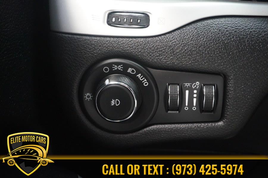 2018 Jeep Cherokee Latitude Plus 4x4, available for sale in Newark, New Jersey | Elite Motor Cars. Newark, New Jersey 2018 Jeep Cherokee Latitude Plus 4x4, available for sale in Newark, New Jersey | Elite Motor Cars. Newark, New Jersey