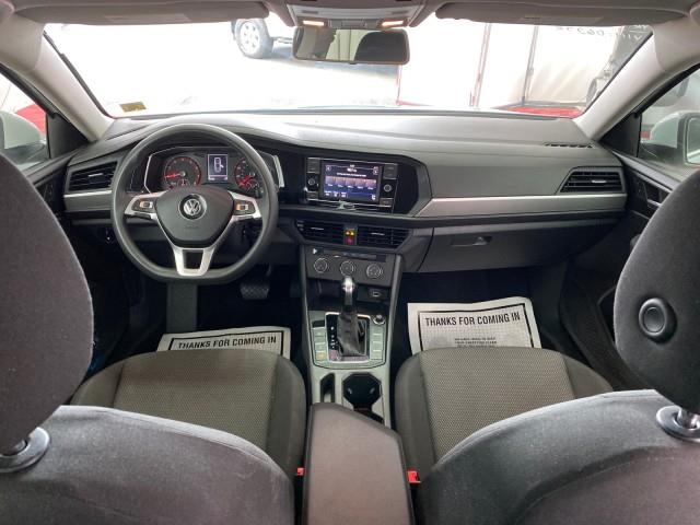 Used Volkswagen Jetta SE 2019 | Queens Auto Mall. Richmond Hill, New York Used Volkswagen Jetta SE 2019 | Queens Auto Mall. Richmond Hill, New York