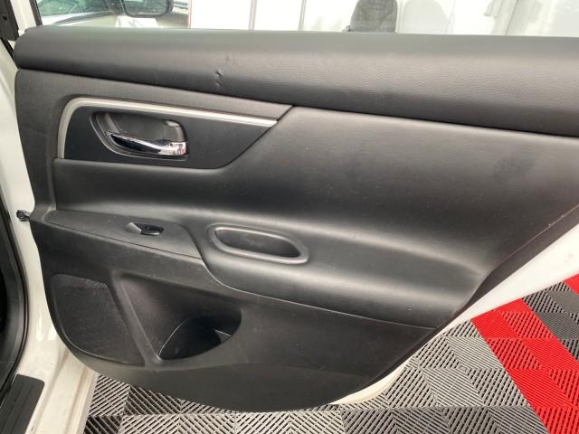Used Nissan Altima 2.5 SV 2018 | Queens Auto Mall. Richmond Hill, New York Used Nissan Altima 2.5 SV 2018 | Queens Auto Mall. Richmond Hill, New York
