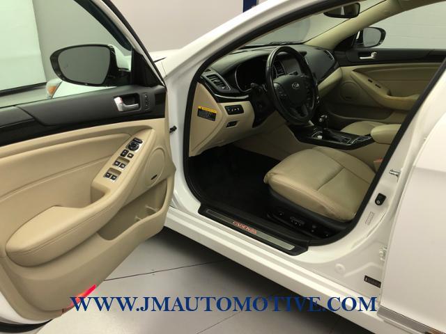 Used Kia Cadenza 4dr Sdn Premium 2014 | J&M Automotive Sls&Svc LLC. Naugatuck, Connecticut Used Kia Cadenza 4dr Sdn Premium 2014 | J&M Automotive Sls&Svc LLC. Naugatuck, Connecticut