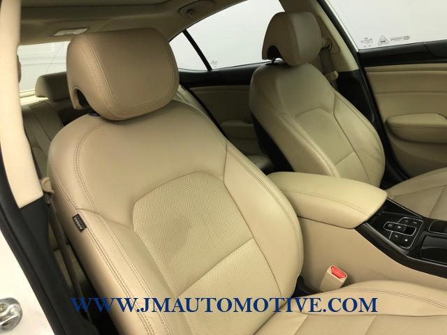 Used Kia Cadenza 4dr Sdn Premium 2014 | J&M Automotive Sls&Svc LLC. Naugatuck, Connecticut Used Kia Cadenza 4dr Sdn Premium 2014 | J&M Automotive Sls&Svc LLC. Naugatuck, Connecticut
