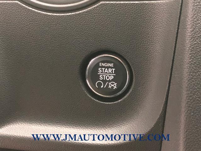 2010 Dodge Challenger 2dr Cpe R/T, available for sale in Naugatuck, Connecticut | J&M Automotive Sls&Svc LLC. Naugatuck, Connecticut 2010 Dodge Challenger 2dr Cpe R/T, available for sale in Naugatuck, Connecticut | J&M Automotive Sls&Svc LLC. Naugatuck, Connecticut