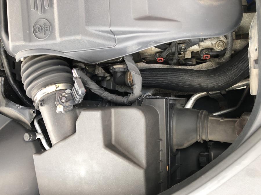 2014 Cadillac SRX AWD 4dr Luxury Collection, available for sale in Waterbury, Connecticut | National Auto Brokers, Inc.. Waterbury, Connecticut 2014 Cadillac SRX AWD 4dr Luxury Collection, available for sale in Waterbury, Connecticut | National Auto Brokers, Inc.. Waterbury, Connecticut