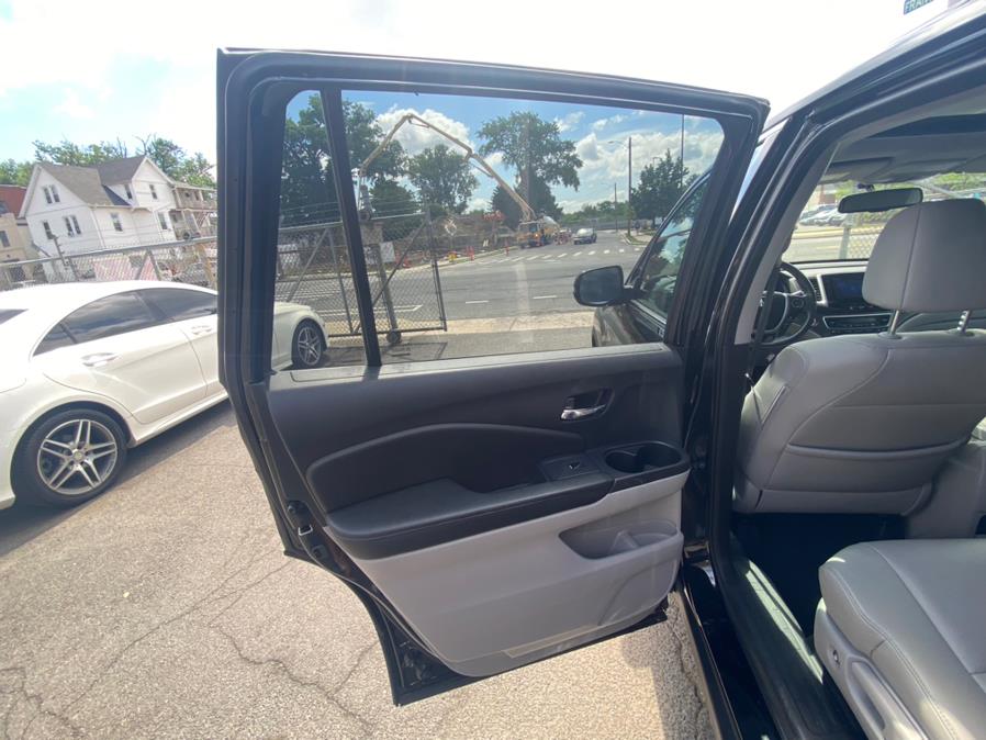 Used Honda Pilot EX-L AWD 2017 | VEB Auto Sales. Hartford, Connecticut Used Honda Pilot EX-L AWD 2017 | VEB Auto Sales. Hartford, Connecticut