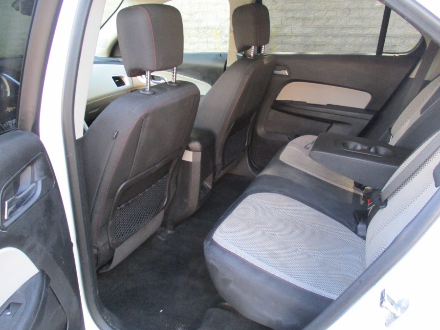 Used Chevrolet Equinox AWD 4dr LT 2016 | Universal Motors LLC. New Britain, Connecticut Used Chevrolet Equinox AWD 4dr LT 2016 | Universal Motors LLC. New Britain, Connecticut