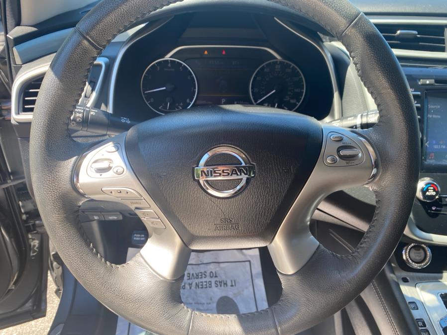 2017 Nissan Murano 2017.5 FWD SL, available for sale in Agawam, Massachusetts | Malkoon Motors. Agawam, Massachusetts 2017 Nissan Murano 2017.5 FWD SL, available for sale in Agawam, Massachusetts | Malkoon Motors. Agawam, Massachusetts