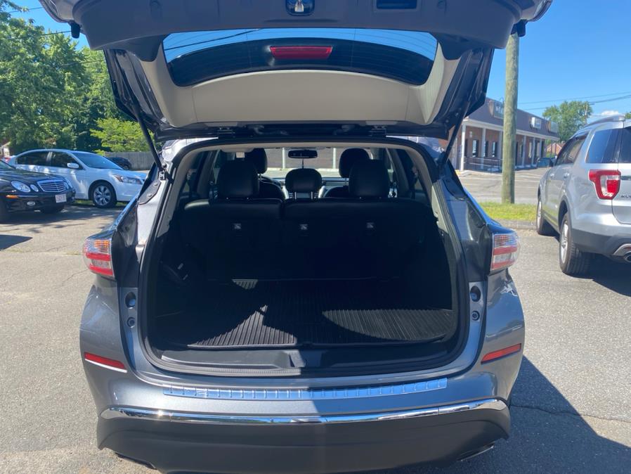 2017 Nissan Murano 2017.5 FWD SL, available for sale in Agawam, Massachusetts | Malkoon Motors. Agawam, Massachusetts 2017 Nissan Murano 2017.5 FWD SL, available for sale in Agawam, Massachusetts | Malkoon Motors. Agawam, Massachusetts