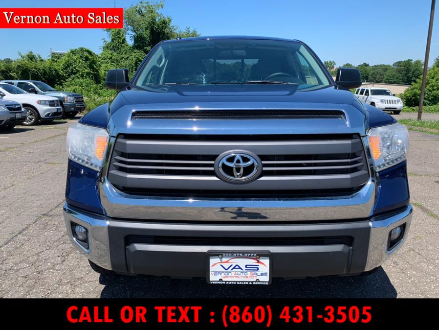Used Toyota Tundra 4WD Truck Double Cab 5.7L V8 6-Spd AT SR (Natl) 2015 | Vernon Auto Sale & Service. Manchester, Connecticut Used Toyota Tundra 4WD Truck Double Cab 5.7L V8 6-Spd AT SR (Natl) 2015 | Vernon Auto Sale & Service. Manchester, Connecticut