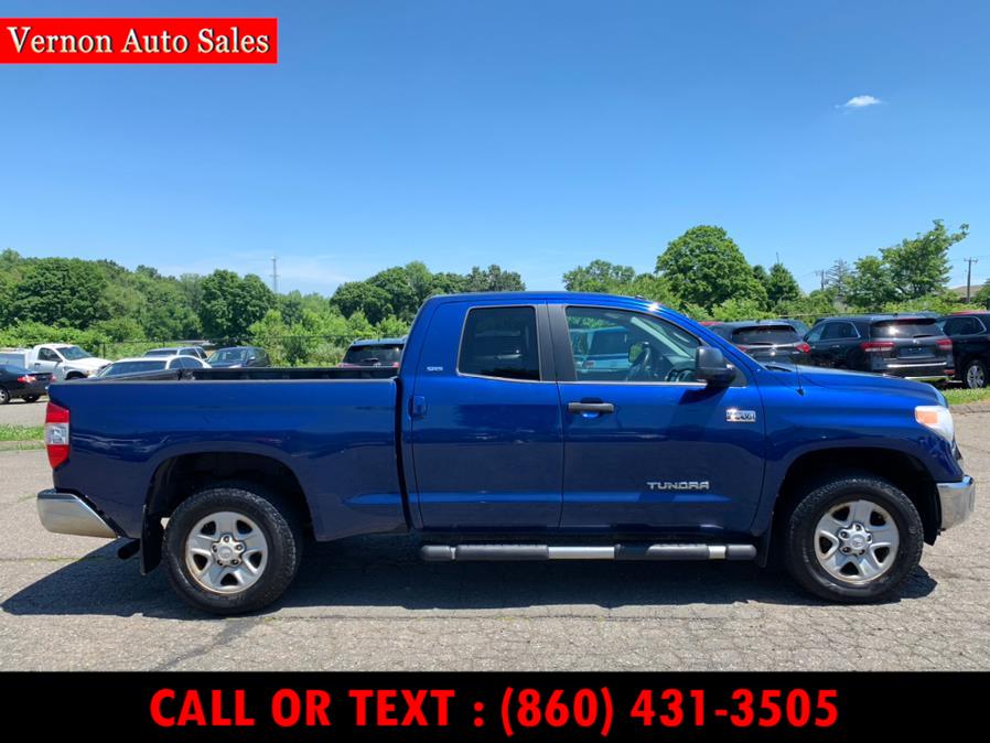 Used Toyota Tundra 4WD Truck Double Cab 5.7L V8 6-Spd AT SR (Natl) 2015 | Vernon Auto Sale & Service. Manchester, Connecticut Used Toyota Tundra 4WD Truck Double Cab 5.7L V8 6-Spd AT SR (Natl) 2015 | Vernon Auto Sale & Service. Manchester, Connecticut