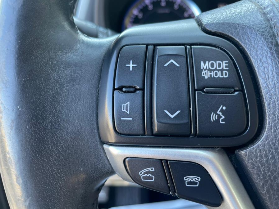 Used Toyota Highlander Limited Platinum 2015 | Sylhet Motors Inc.. Jamaica, New York Used Toyota Highlander Limited Platinum 2015 | Sylhet Motors Inc.. Jamaica, New York